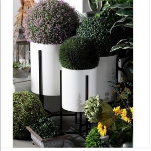White and Black Iron Drum Planters with Stands